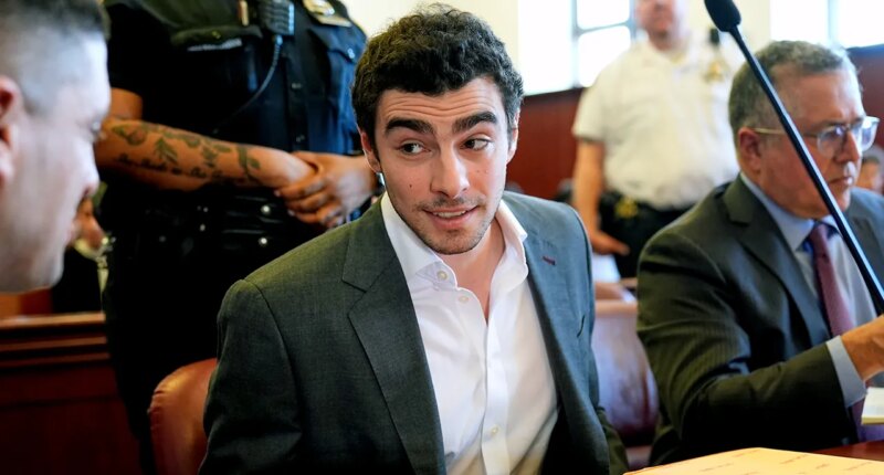 Luigi Mangione judge summons Pennsylvania cop to court to testify on backpack search