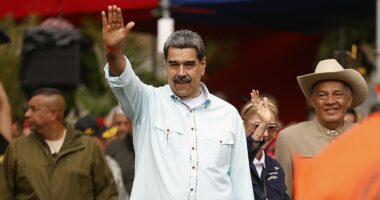 Maduro’s fall sparks suspicion of betrayal inside Venezuela’s ruling elite