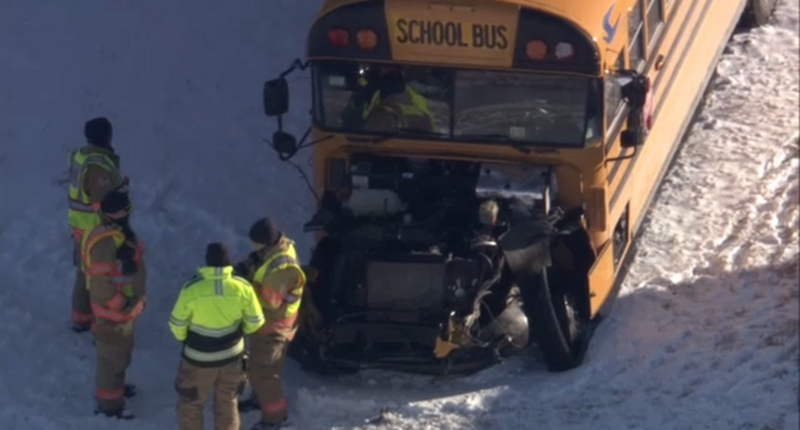 Manhattan, IL crash today: Students on school bus OK after deadly crash on Manhattan-Monee Road near School House, Scheer