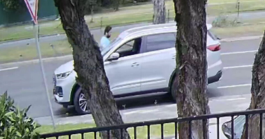 Police are searching for a thug who they say punched ﻿the 49-year-old victim 10 times while they were both queuing for a car wash on Cheltenham Road in Keysborough around 1pm on January 10.