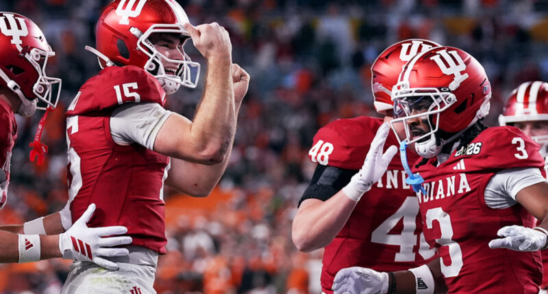 Miami vs. Indiana: Hoosiers completes undefeated season, wins 1st national title, beating Hurricanes 27-21 in CFP final