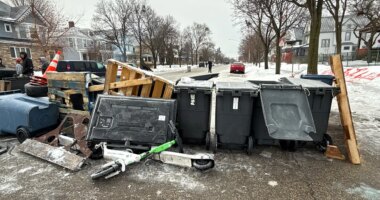 Minneapolis police nowhere to be found as agitators seize control of street after ICE shooting