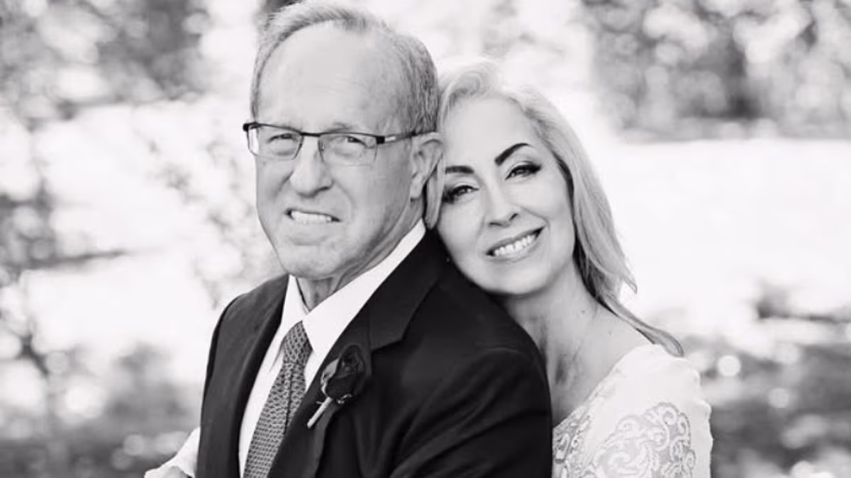 Mitt Romney's sister-in-law left behind note before her death