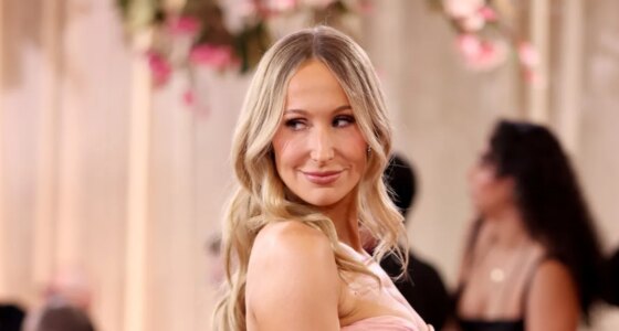 Nikki Glaser Shares What Work Plastic Surgeons Told Her to Get Done