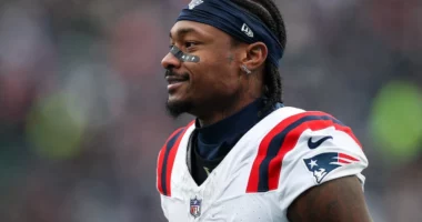 Patriots Coach Hails Stefon Diggs as a 'Great Leader'