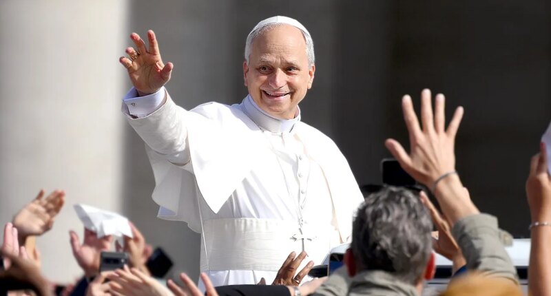 Pope Leo calls for Christians to treat foreigners with kindness as he closes Catholic Holy Year