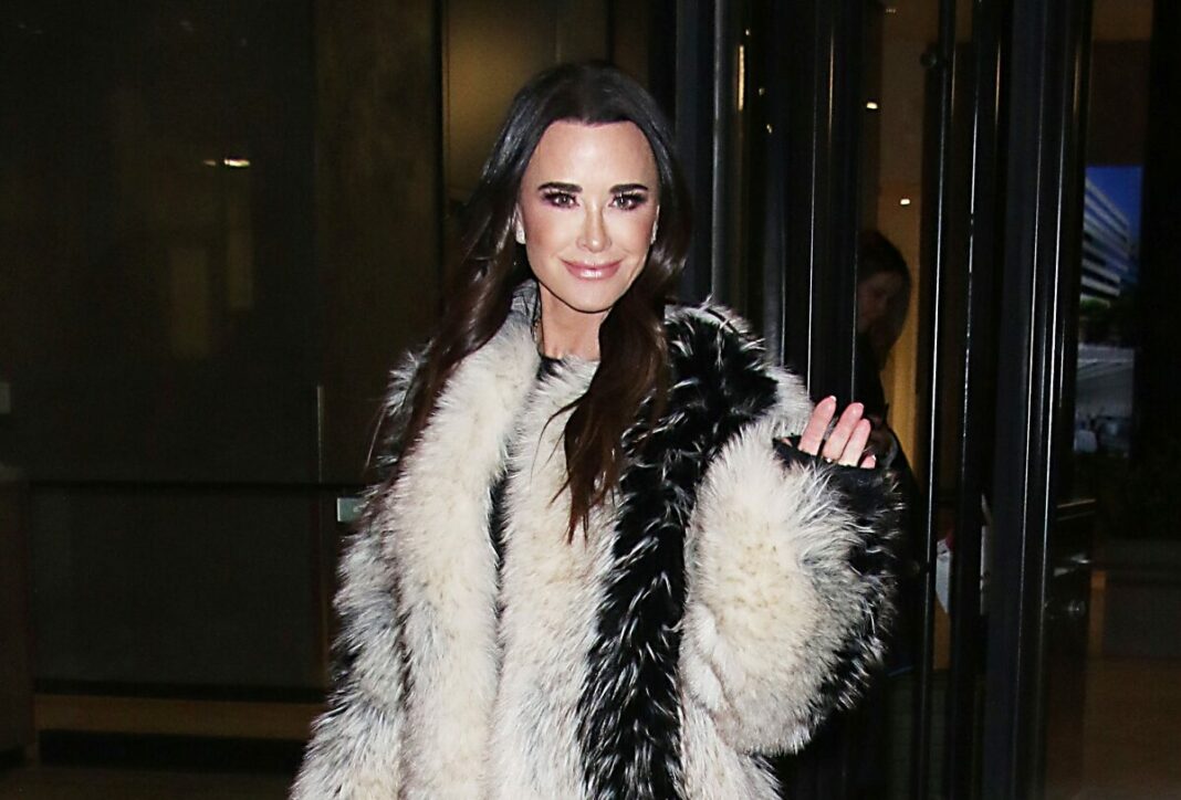 'RHOBH' Star Kyle Richards on Mauricio Reunion Rumors, Divorce Update & Regrets