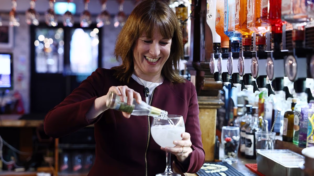 Reeves puts final nail in the High Street's coffin: Chancellor sends junior minister to Commons to reveal botched business rates U-turn that betrays pubs, hotels and small shops