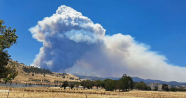 The fire is moving within Mt Lawson National Park.