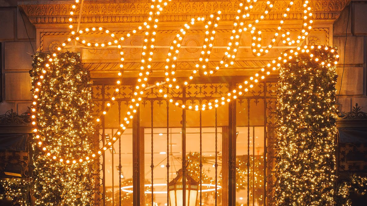 Saks collapses as fears of store closures mount