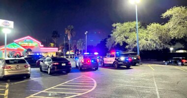 Security guard fatally shot outside Houston restaurant after confrontation with suspect