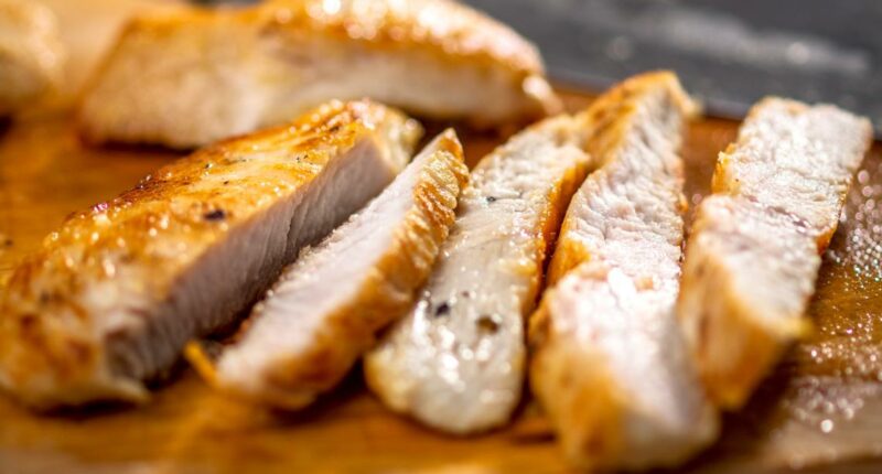 Suzanna's Kitchen recalls 13,000 pounds of ready-to-eat chicken in 7 states over Listeria concerns