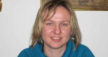 TWIST IN MAIN LINE MOM MYSTERY: NEW WASHRAGS, GOOGLE TRANSLATE, WHERE’S ANNA?