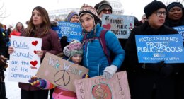 Teachers union slams 'Trump regime,' claims ICE murdered Minneapolis agitator in message to supporters