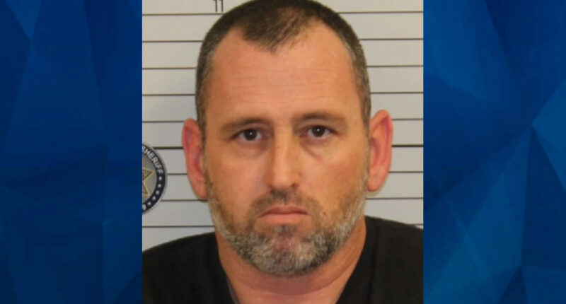 Tennessee Church Deacon Secretly Records 15-Year-Old Babysitter in Bathroom, Gets Caught