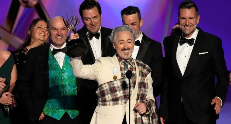 'The Traitors' returns tonight: What to know about Season 4, cast and how to watch