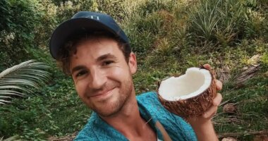 Travel Influencer Shares 'Receipts’ After Followers Suggest He’s Faking Trips