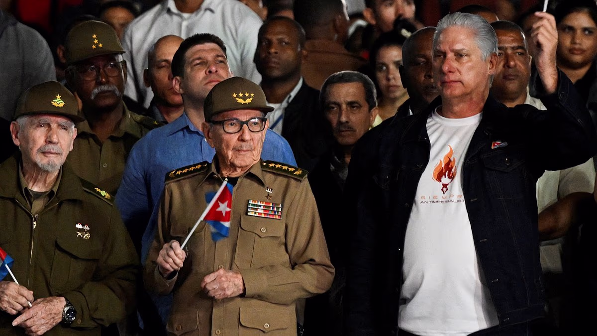 Trump reportedly seeking overthrow of Cuban regime after Maduro ouster