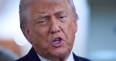 Trump visits Iowa trying to focus on affordability during fallout over nurse's Minneapolis shooting