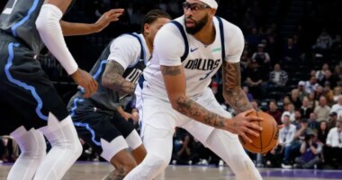 Two 'foremost teams' emerge in Anthony Davis trade sweepstakes