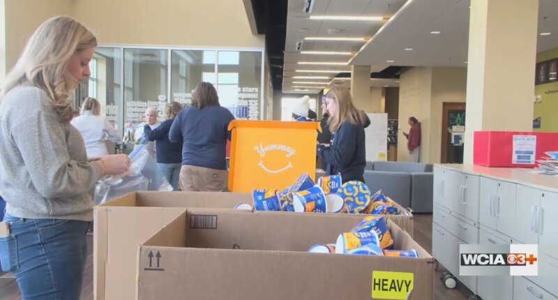 UIS hosts MLK Day of Service care kit assembly