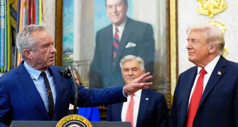 US drops the number of vaccines it recommends for every child