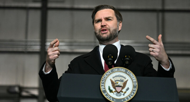 Vance heads to Minneapolis and says 'far left' should stop resisting immigration enforcement