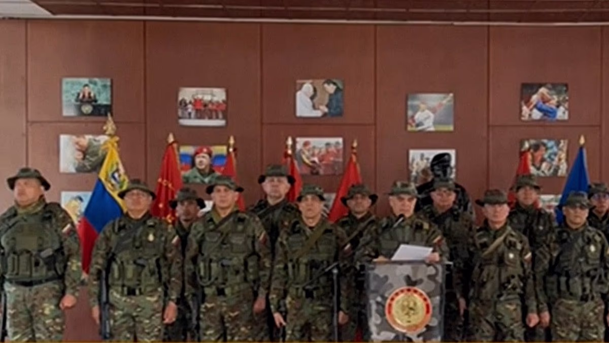 Venezuelan Military calls for the release of Maduro after 'abduction'