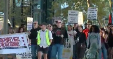 ‘Hands off Venezuela’: march in St. Petersburg sparks debate on both sides