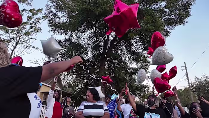 ‘Somebody saw something:’ Vigil held as family pleads for justice in fatal beating of Orlando man