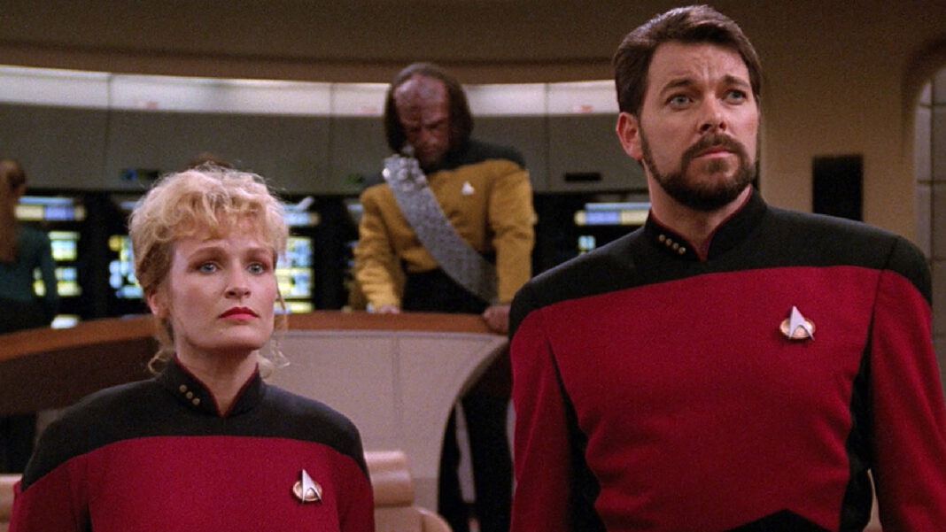 10 Most Rewatchable Star Trek Episodes Of All Time