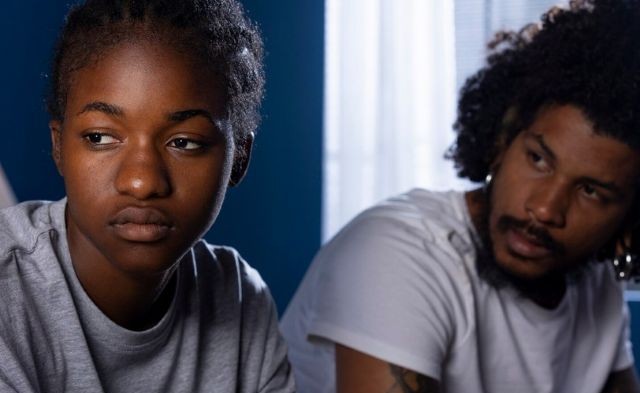 4 TEENAGER CONFLICTS THAT EXPERTS SAY ARE MAJOR RED FLAGS