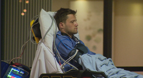 Brisbane kitchenhand charged with attempting to kill waitress