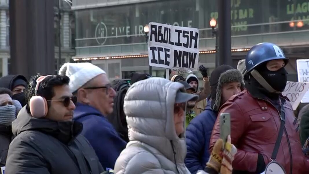 Chicago anti-ICE protests held in area 1 month after fatal shooting of Renee Good by federal agents in Minneapolis, Minnesota