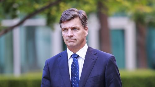 Former PM calls on leadership contender to launch challenge against Ley