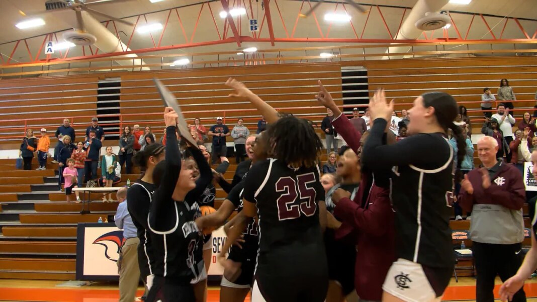 Freshmen help Central girls’ basketball to first regional title since 2010