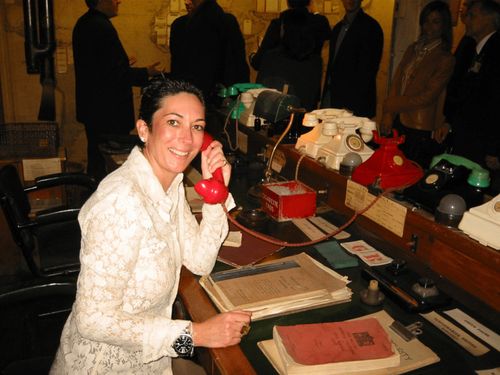 Ghislaine Maxwell pleads the fifth, offers to give Trump, Clinton assurance