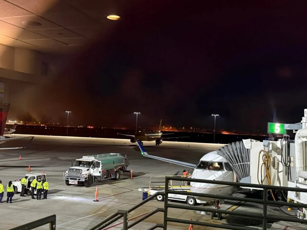 Grass fire reported near Savannah/Hilton Head International Airport