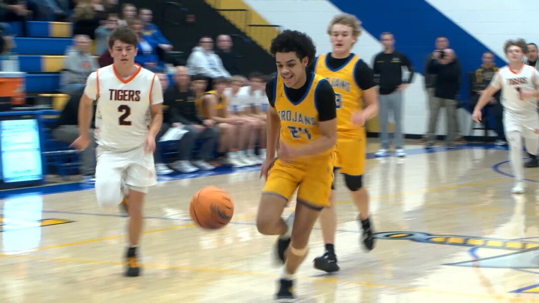 Highlights/scores: IHSA boys’ basketball regional semifinals (02/25/26)