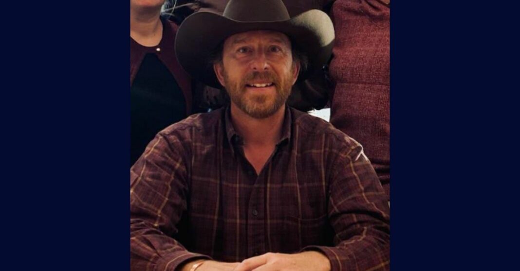 'I don't feel safe': Dad accused of waterboarding teen daughter because her room wasn't 'spotless to his expectations'