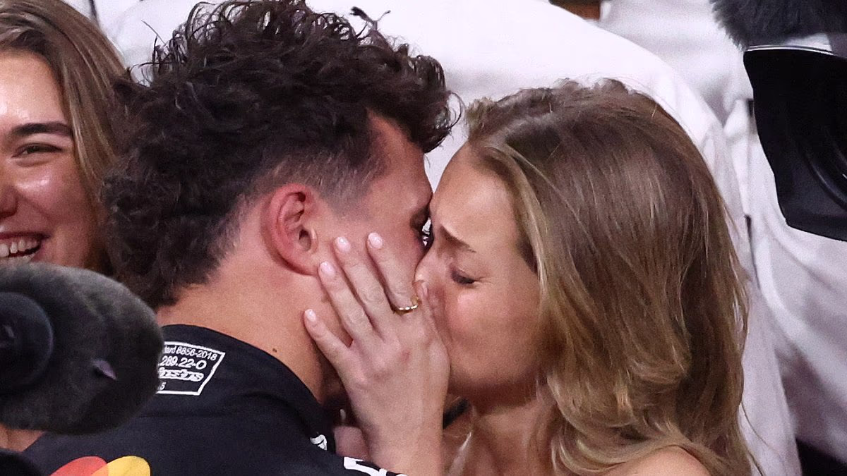 Lando Norris 'SPLITS from supermodel girlfriend'