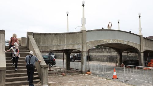 Man accused of mimicking Bondi attack to remain behind bars