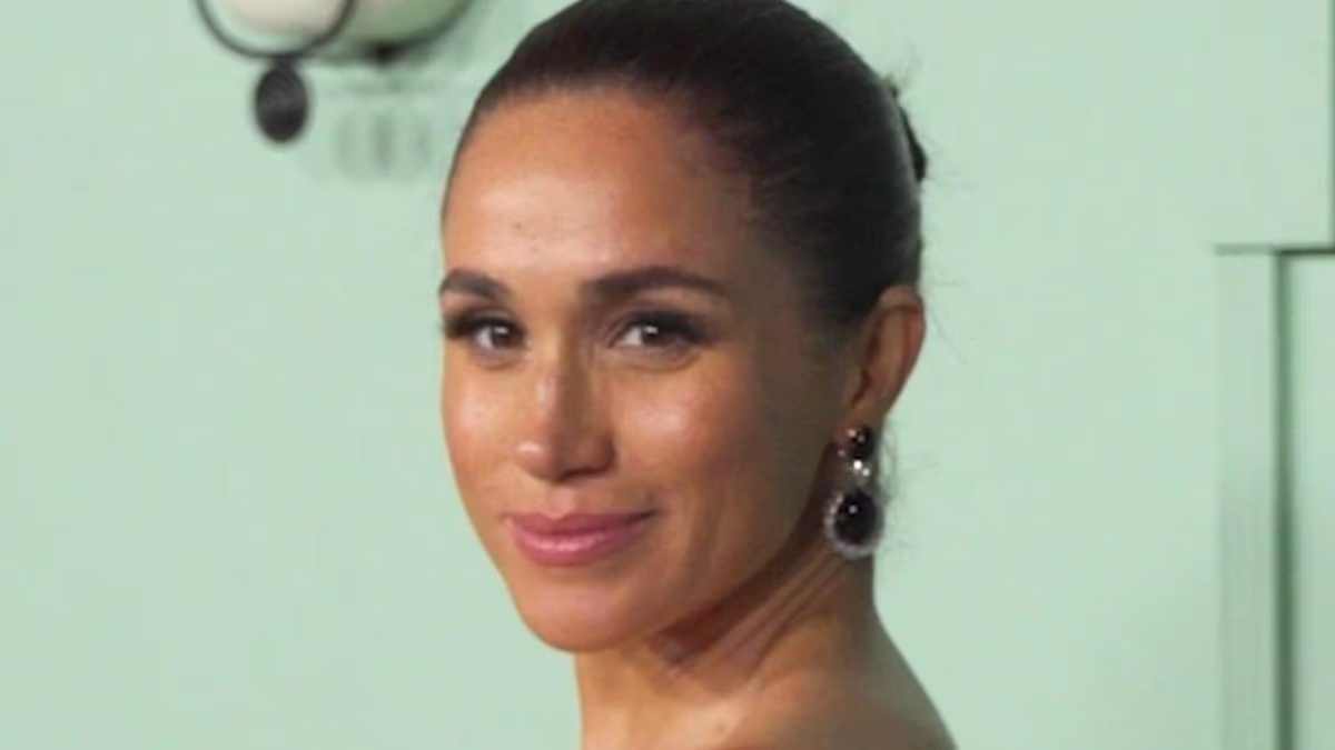 Meghan Markle's fans rubbish claims she invited herself to LA gala