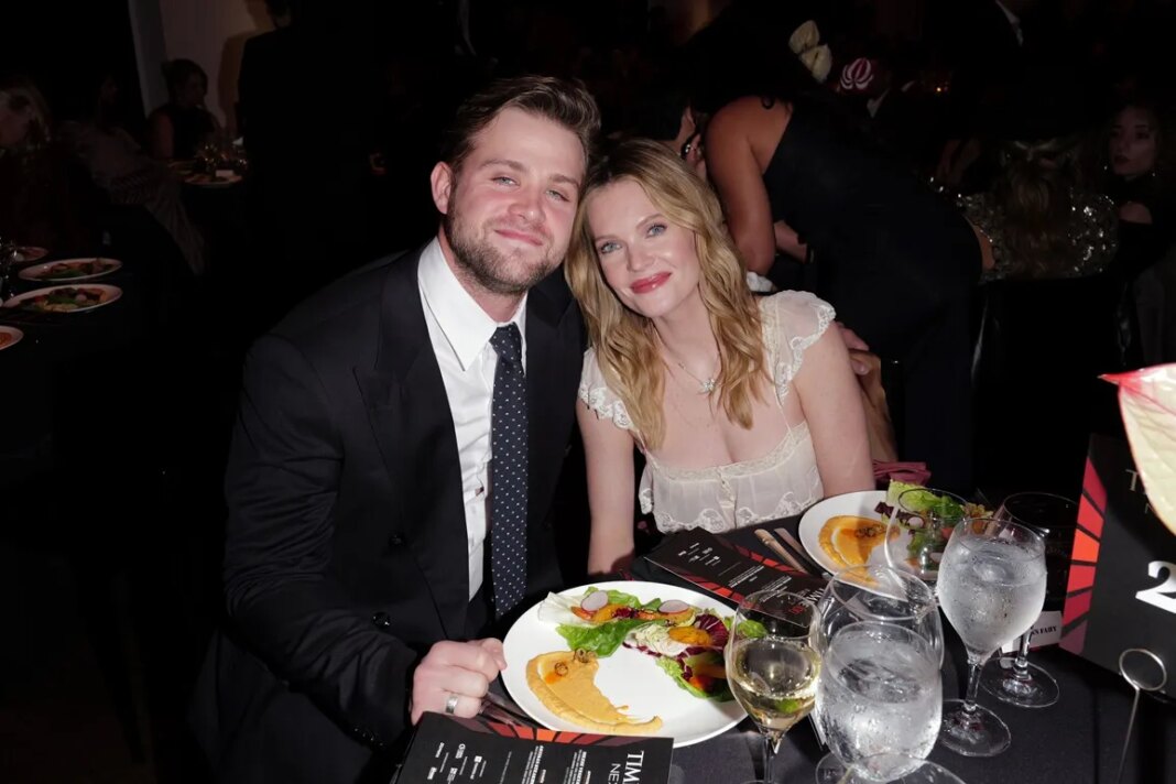 Meghann Fahy says Leo Woodall didn’t text her after she gave him her number on ‘The White Lotus’ set