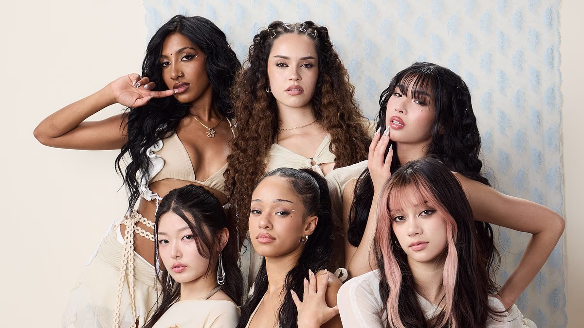 Member of major girl group announces SHOCK hiatus