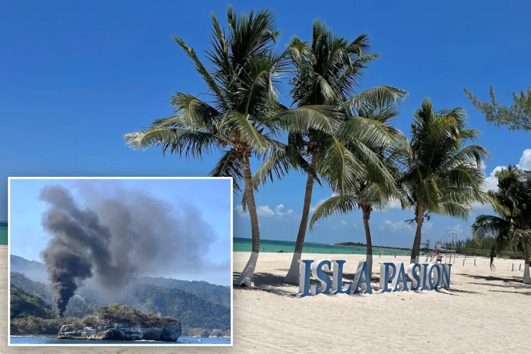 Mexico's Isla Pasion beach named best in the world — right before wave of cartel violence