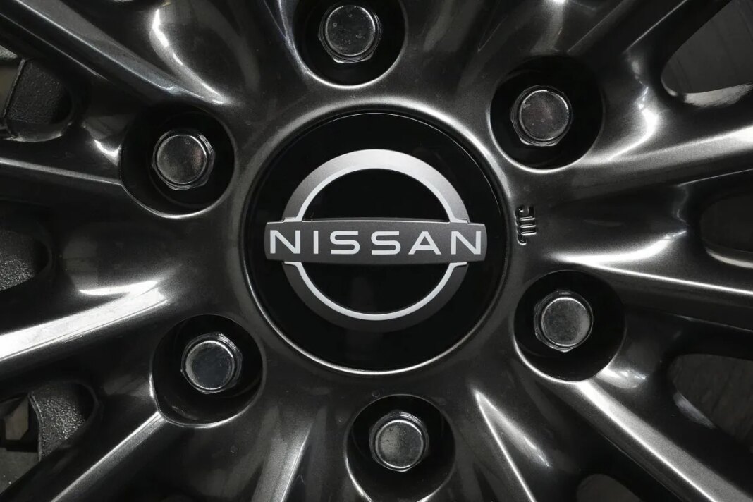 More than 320K Nissan vehicles recalled over defect that could lead to crash