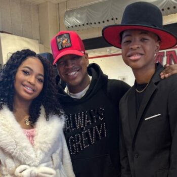 NE-YO PERFORMS WITH SON MASON FOR THE FIRST TIME DURING SCHOOL CELEBRATION