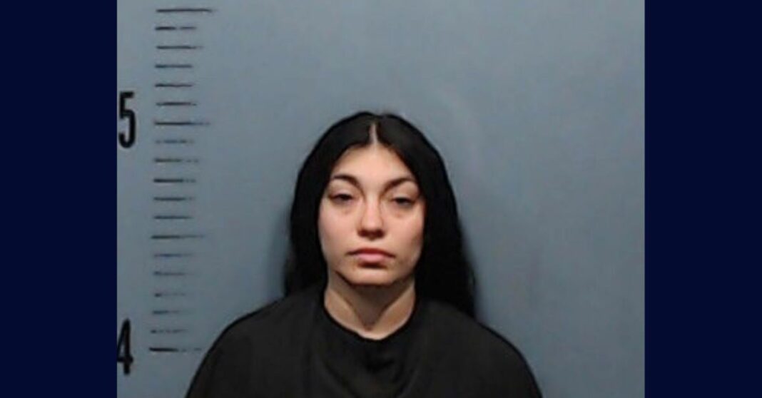 'Needed a night out': Mom left 3-year-old with soiled diaper home alone so she could go drinking at bars with pal, cops say