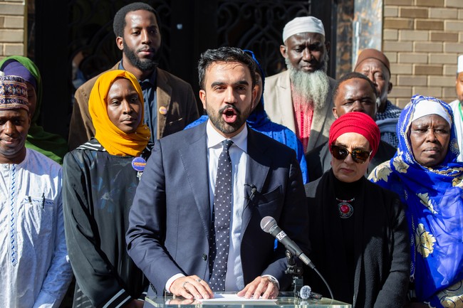 New Yorkers Wake to the Islamic Call to Prayer